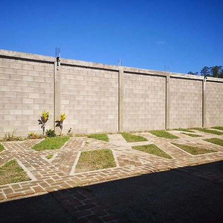 Hotel Y Residencia La Cofradia Santa Rosa de Copan Exterior photo